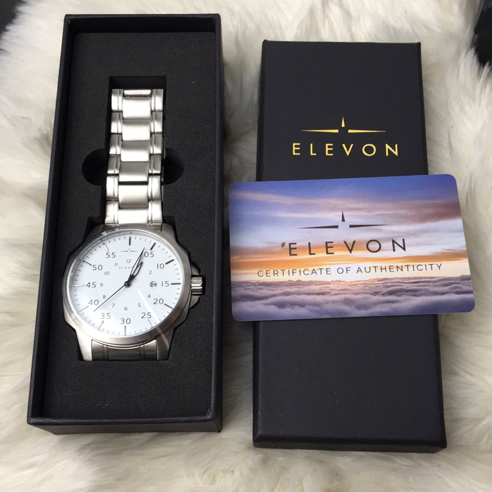 Mens elevon white face stainless steel pilot watch
